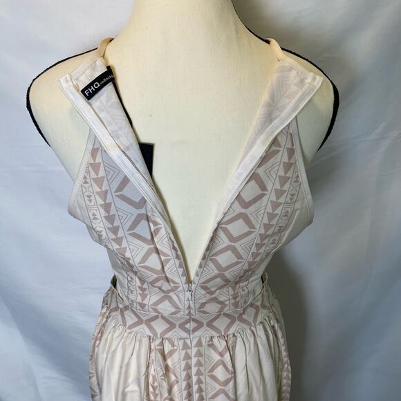 FHQ Collection Geometric High Square Neck Cut Out Maxi Dress Boho Size Small - Picture 12 of 14